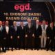 egd-18-ekonomi-basini-basari-odulleri-sahiplerine-takdim-edildi.jpg